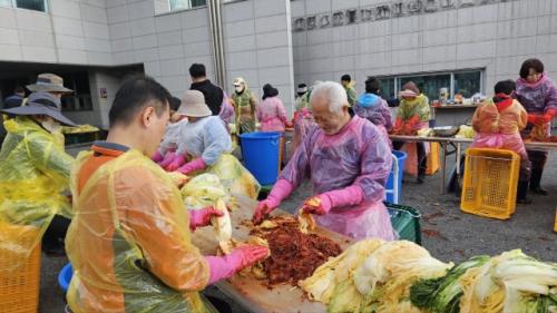 더불어 행복한 공개법회